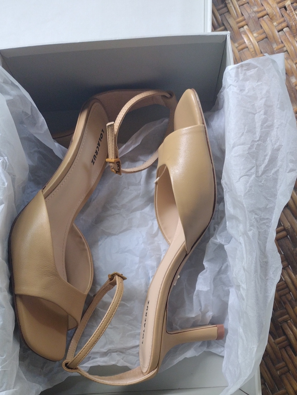 NIB Lola Cruz nude Ankle-Strap Open-Toe Heels 2" Heels - Picture 6 of 8